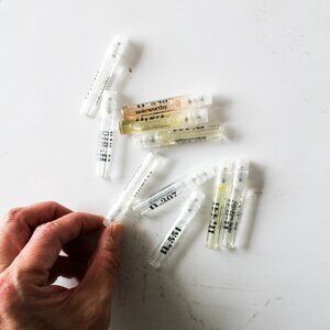 noteworthy scents  - 10 samples